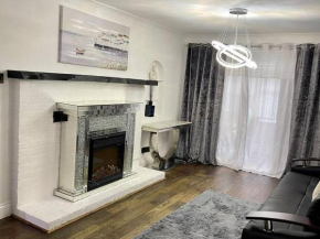 Spacious 4 bedroom house